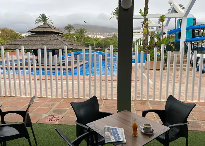 Benal Beach Apartamento Mountain View